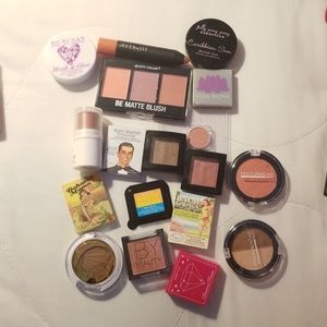Assortment of Blush/Bronzer